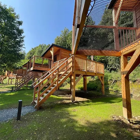 ホリデーパーク Le Hameau De L'ourthe ホッファライズ