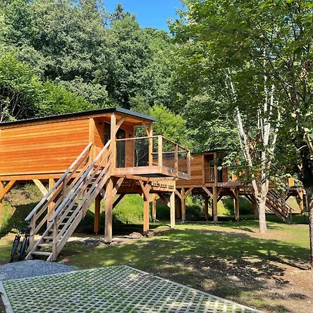 Le Hameau De L'ourthe *