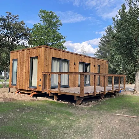 Le Hameau De L'ourthe ホリデーパーク ホッファライズ